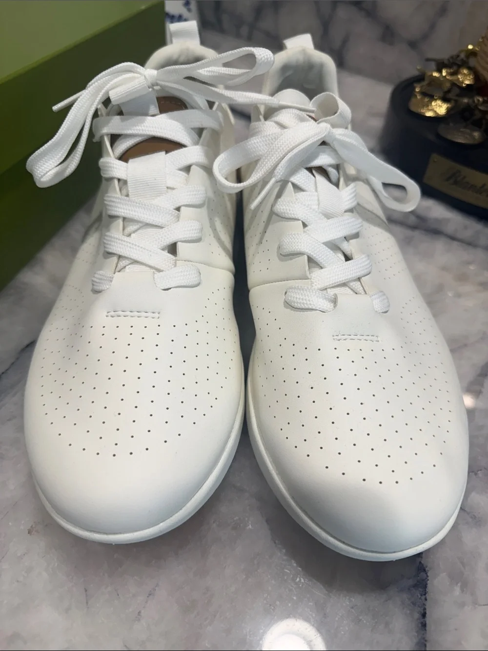 Steve Madden new without